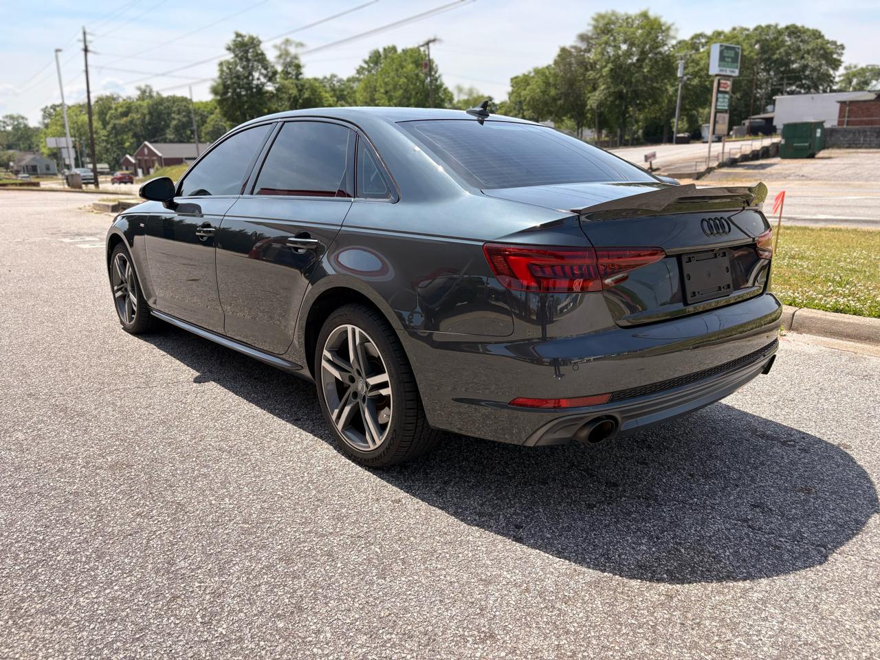 Audi A4 2.0T Premium Plus Sedan 2018