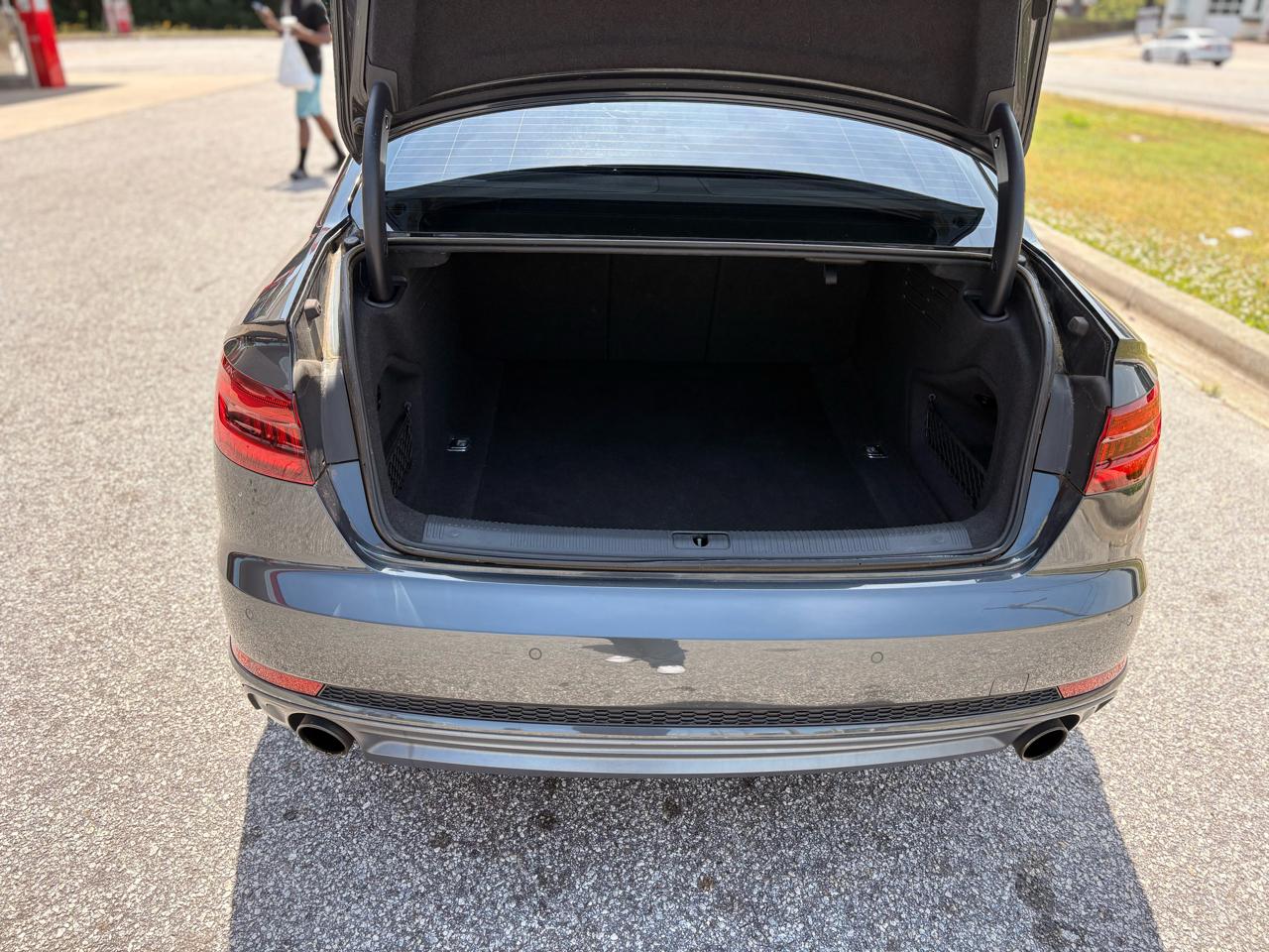 Audi A4 2.0T Premium Plus Sedan 2018