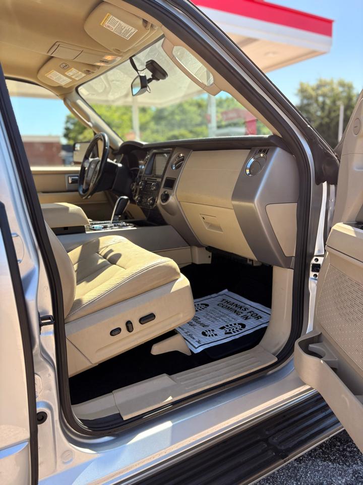 Ford Expedition Limited 2WD 2017