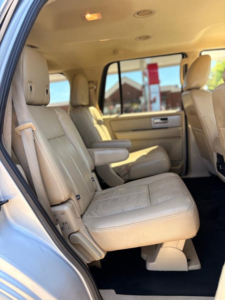 Ford Expedition Limited 2WD 2017