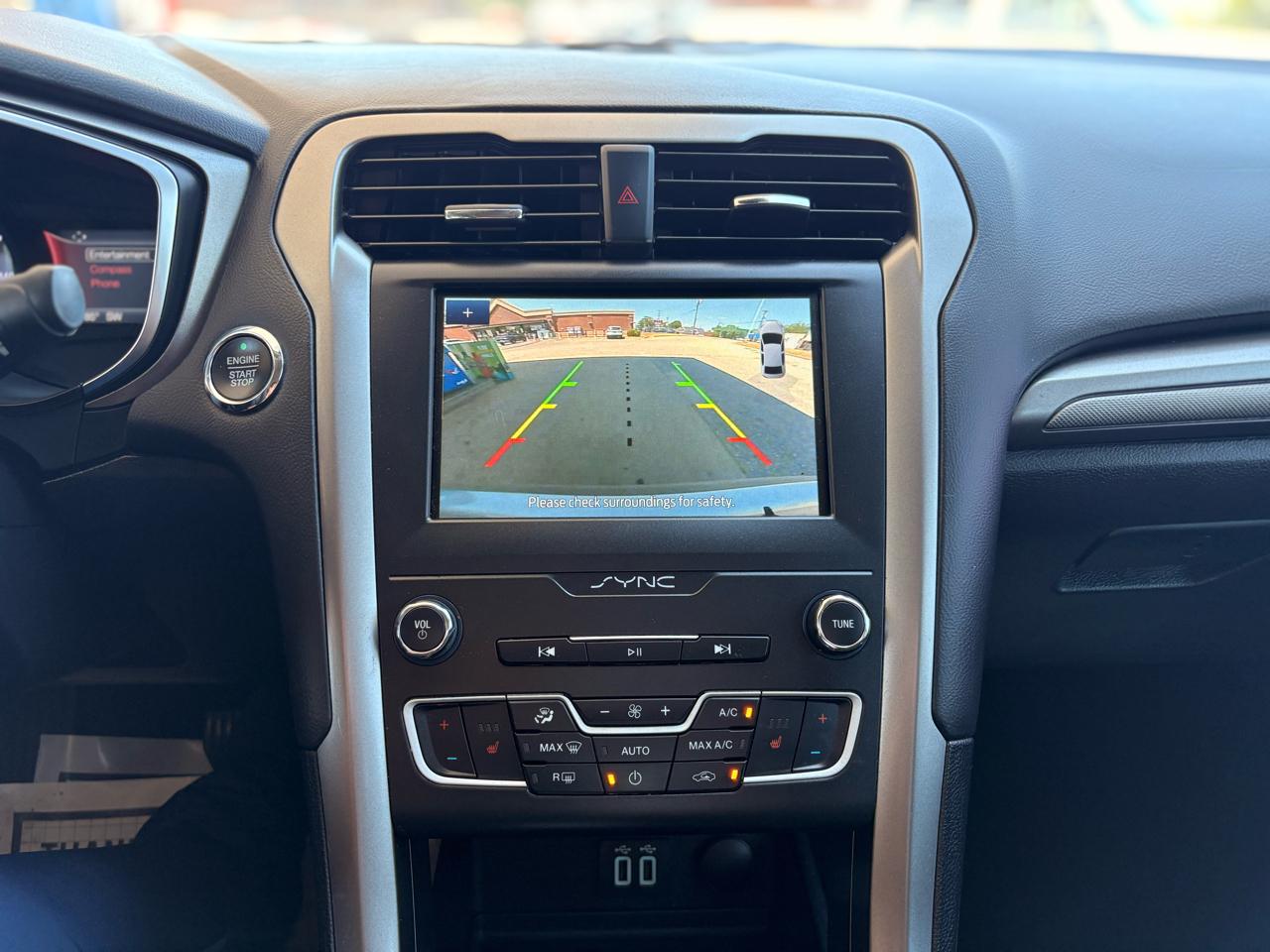 Ford Fusion SE AWD 2020