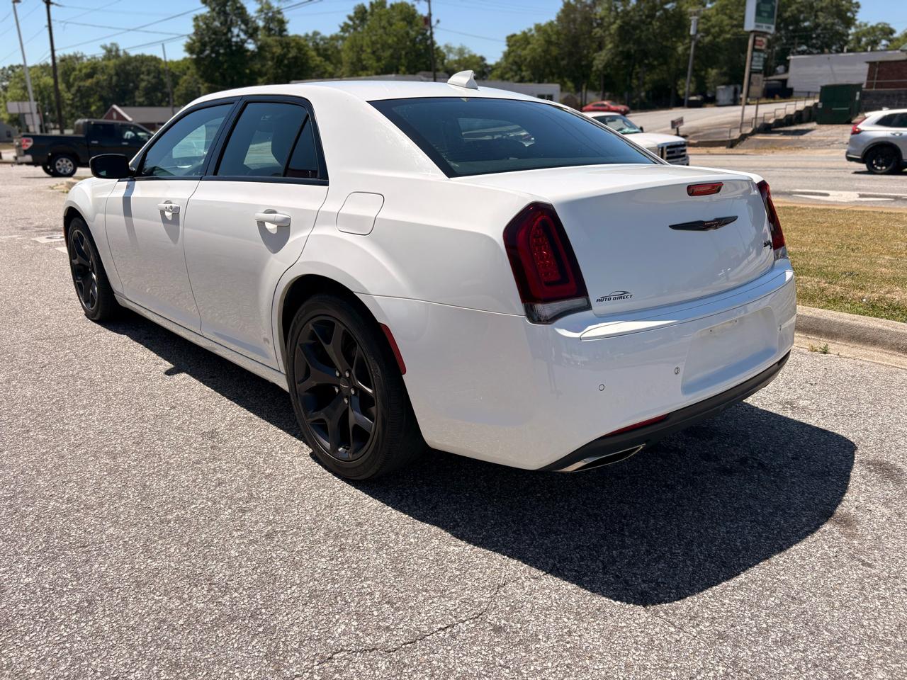 Chrysler 300 300S RWD 2021