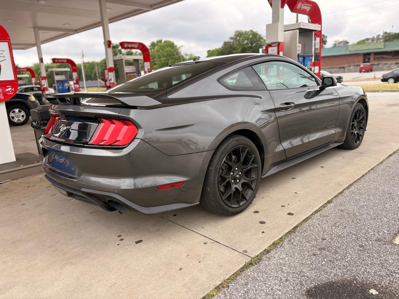 Ford Mustang EcoBoost Coupe 2019