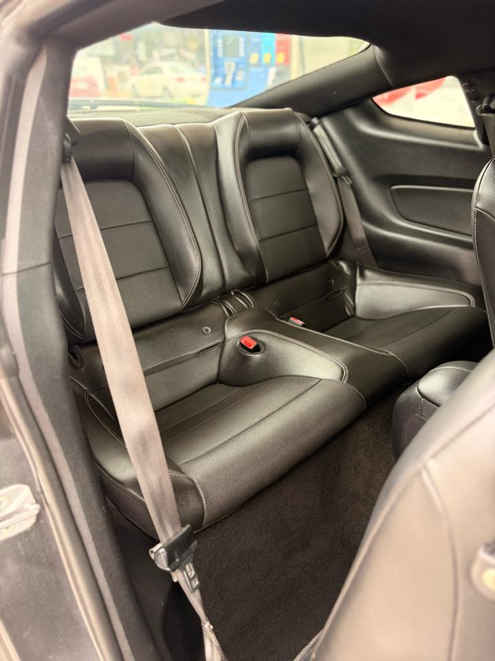 Ford Mustang EcoBoost Coupe 2019