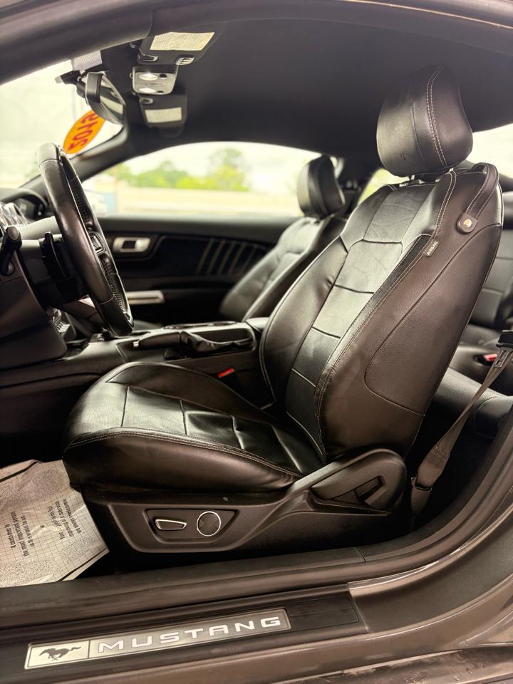 Ford Mustang EcoBoost Coupe 2019