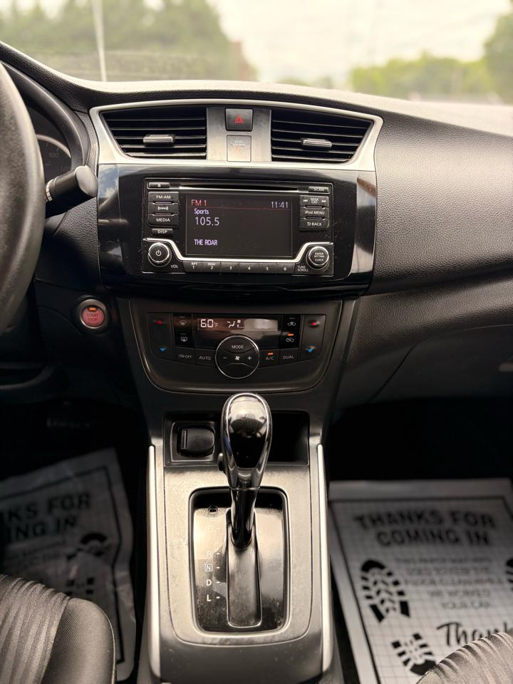 Nissan Sentra S CVT 2018