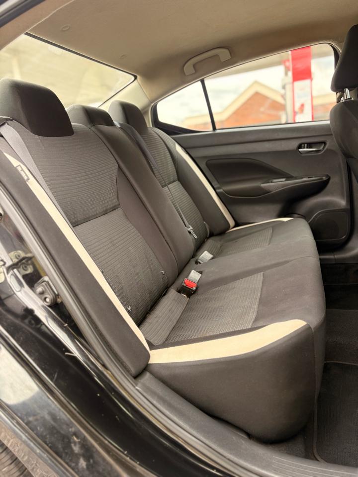 Nissan Versa SV 2021