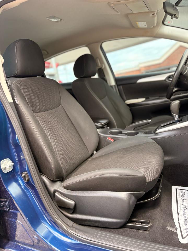 Nissan Sentra S CVT 2019