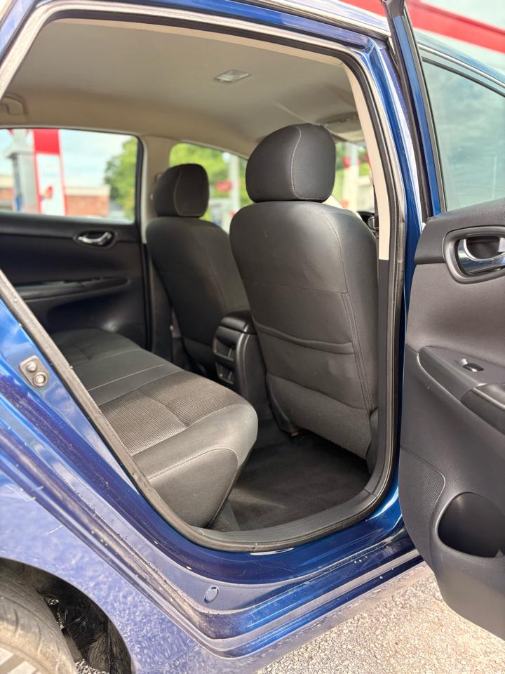 Nissan Sentra S CVT 2019