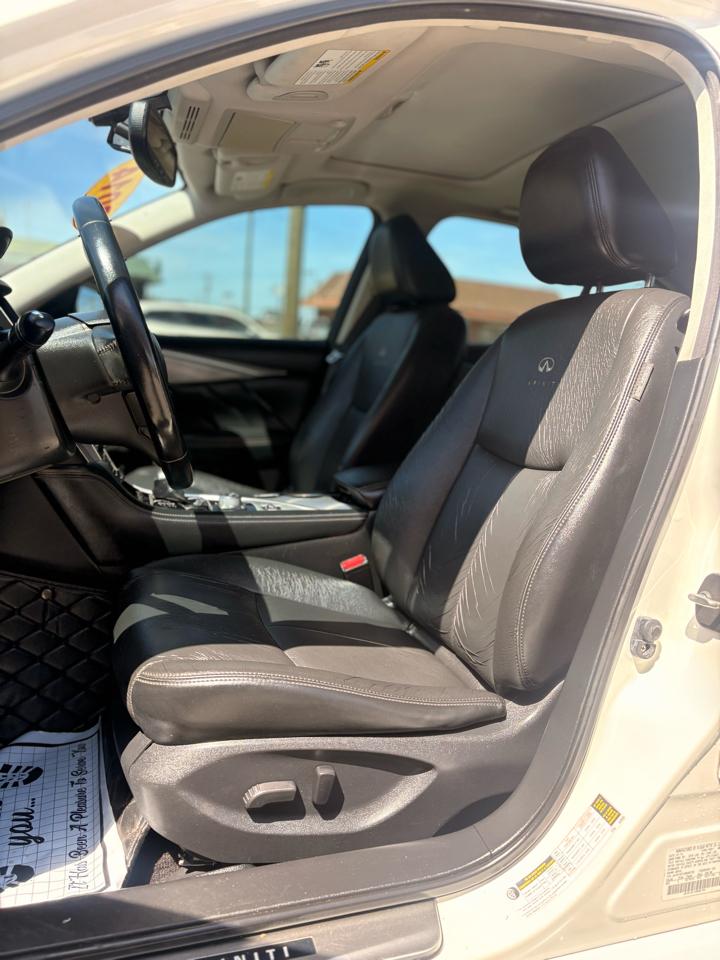 Infiniti Q50 Premium 2014