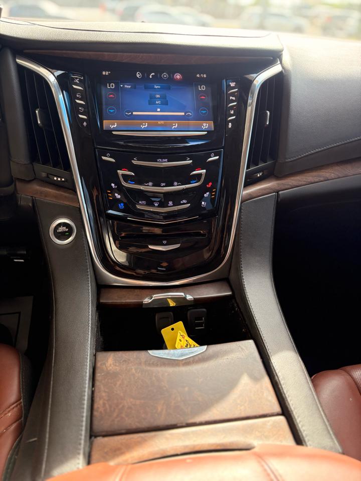 Cadillac Escalade Premium 4WD 2015