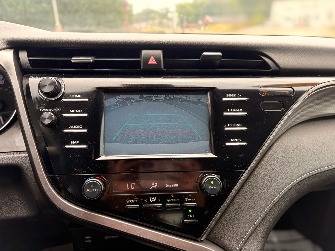Toyota Camry XLE 2019