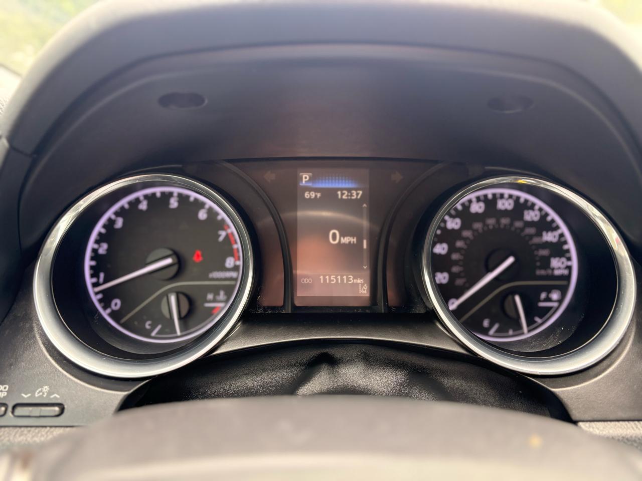 Toyota Camry XLE 2019
