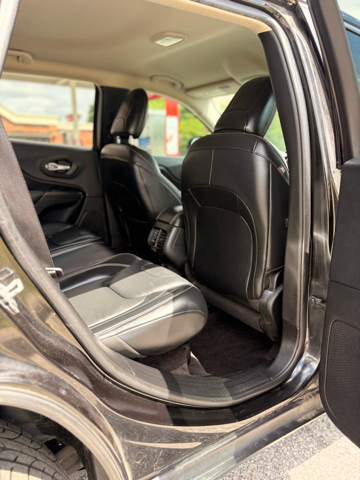 Jeep Cherokee Limited FWD 2016