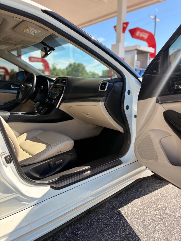 Nissan Maxima 3.5 S 2017