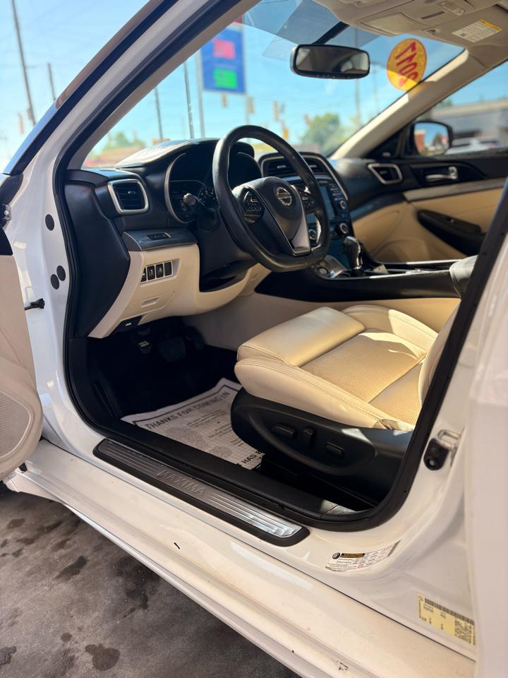 Nissan Maxima 3.5 S 2017