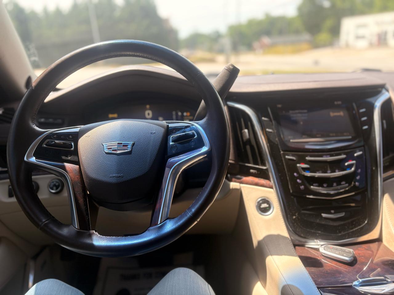 Cadillac Escalade ESV Luxury 4WD 2015