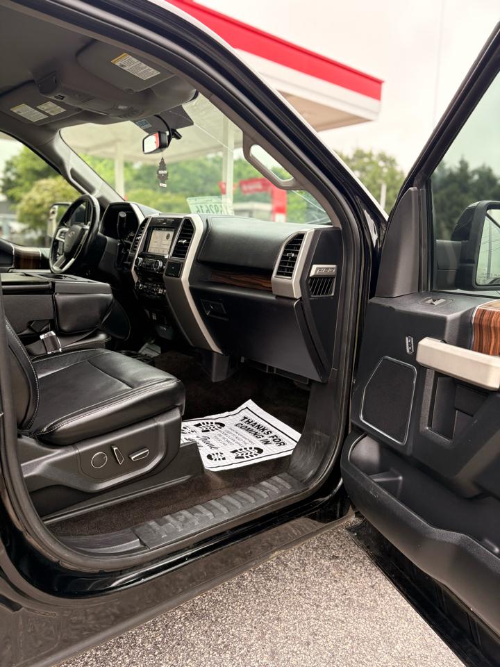 Ford F-150 Lariat 2017