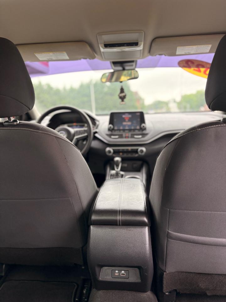 Nissan Altima 2.5 SV 2022