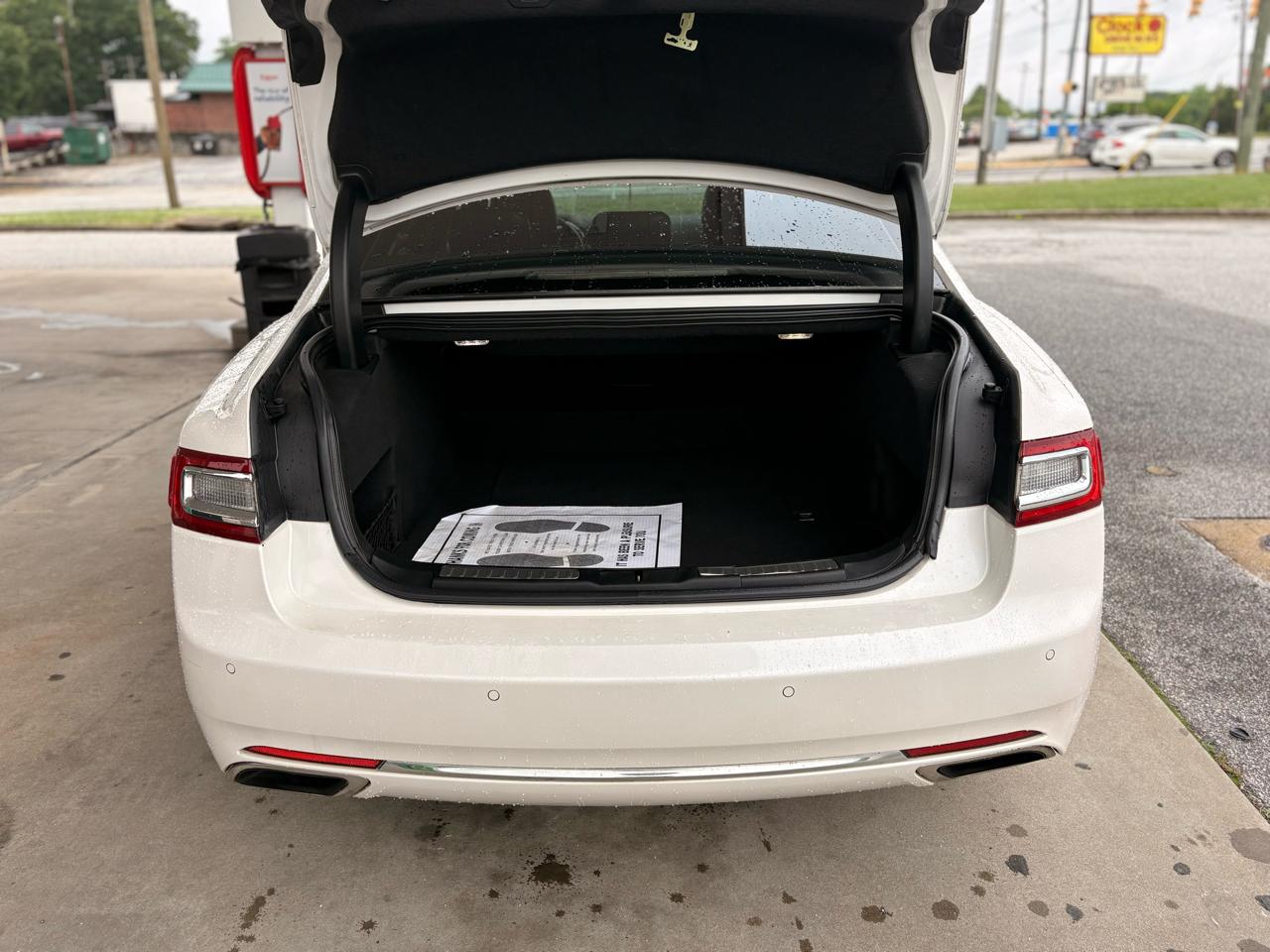 Lincoln Continental Select 2017