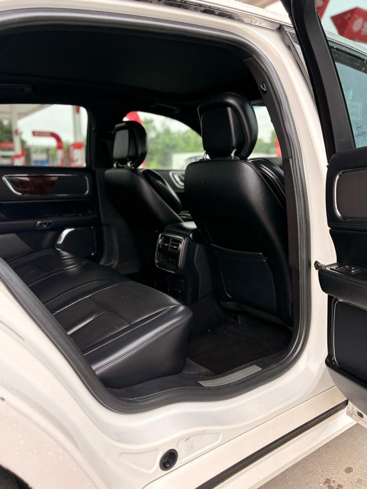 Lincoln Continental Select 2017