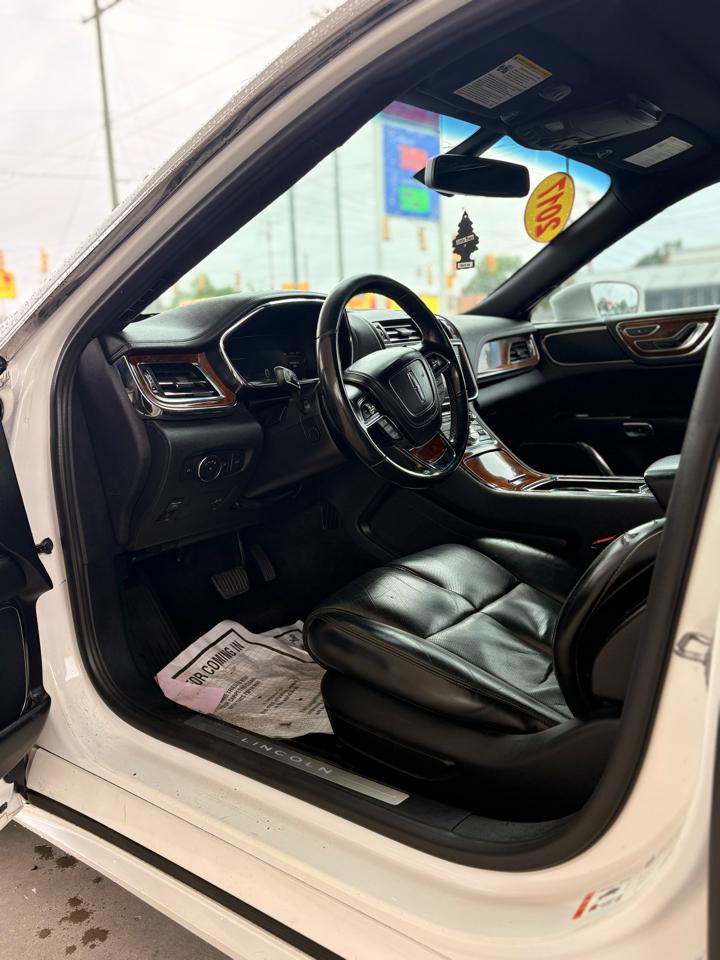 Lincoln Continental Select 2017