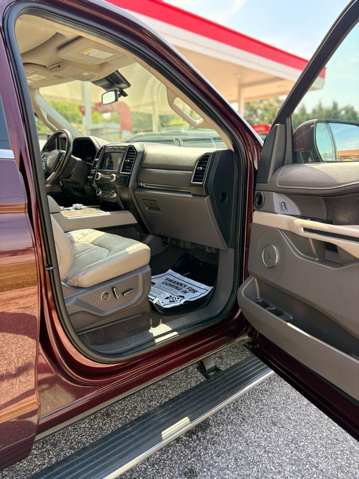 Ford Expedition MAX Limited 4WD 2021