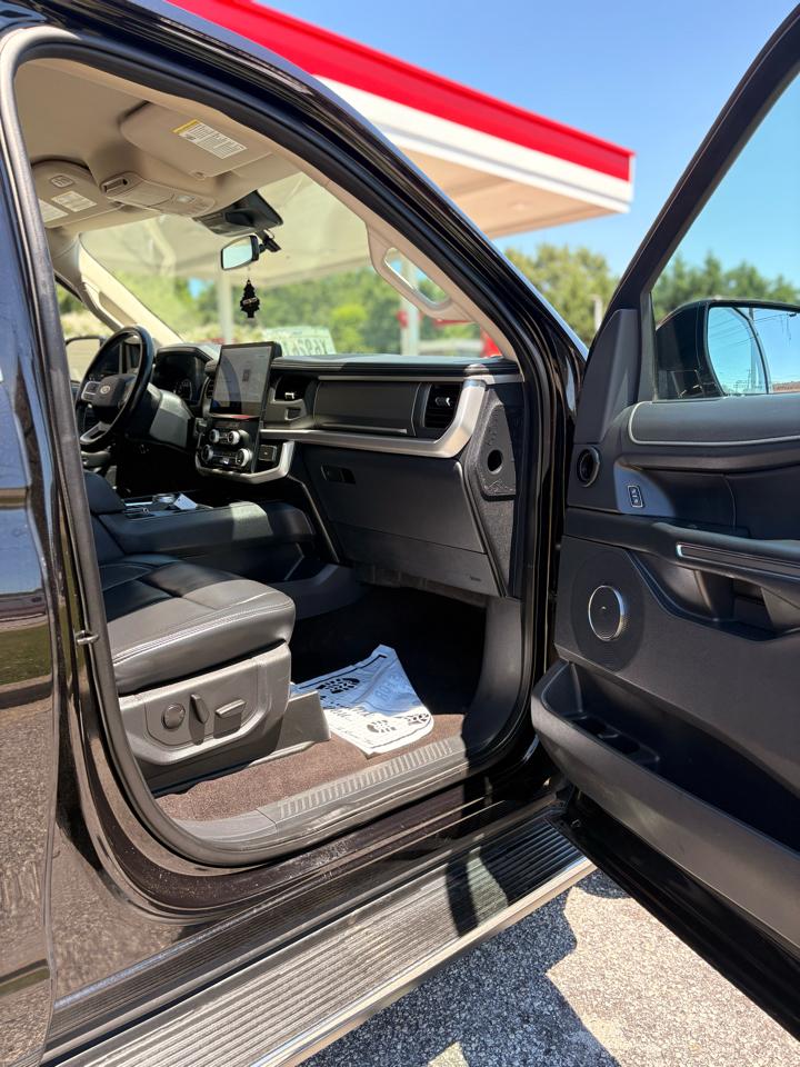 Ford Expedition MAX XLT 4WD 2023