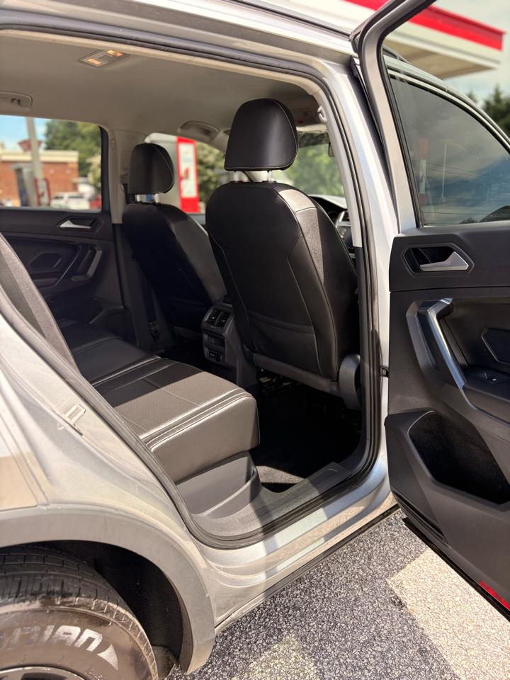 Volkswagen Tiguan SE 4Motion 2021