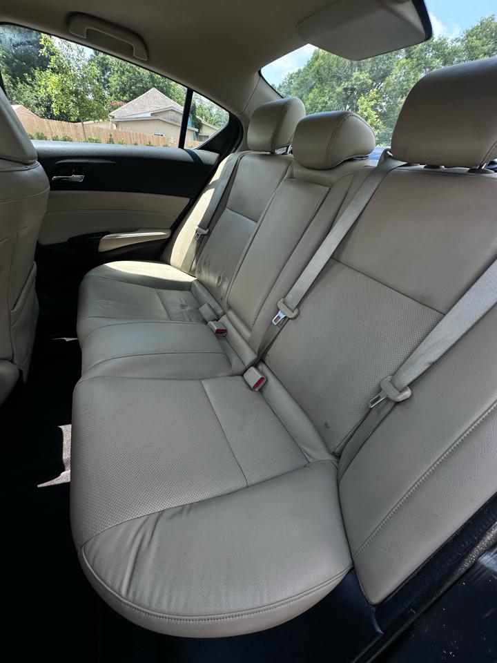 Acura ILX 5-Spd AT w/ Premium Package 2015