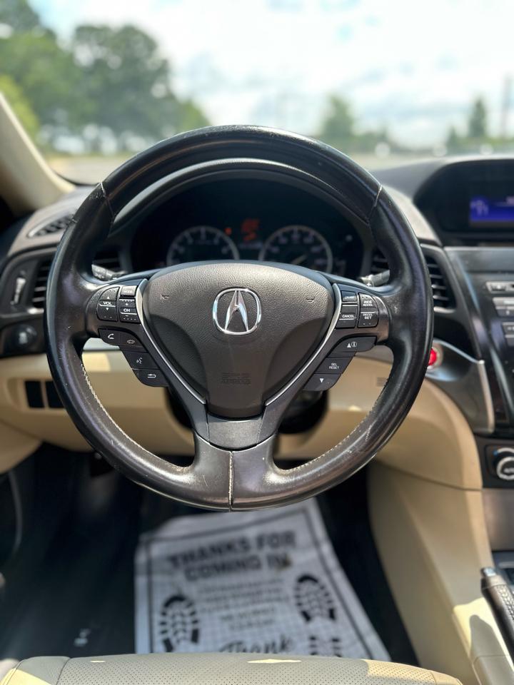 Acura ILX 5-Spd AT w/ Premium Package 2015