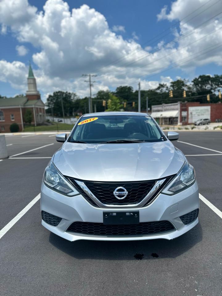 Nissan Sentra S 6MT 2017