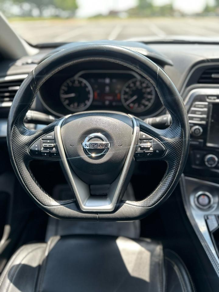 Nissan Maxima 3.5 SV 2020