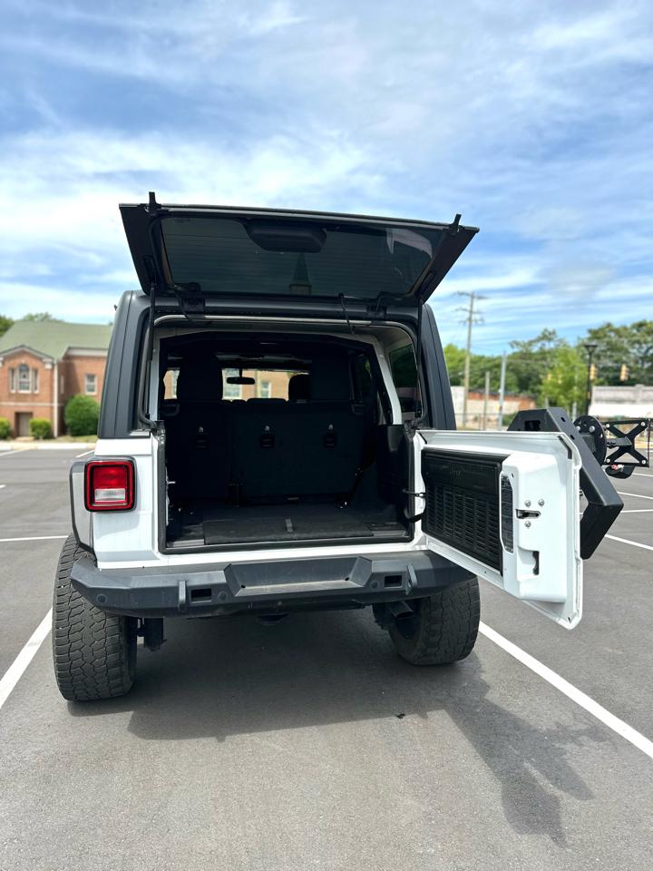 Jeep Wrangler Unlimited Sport 2018