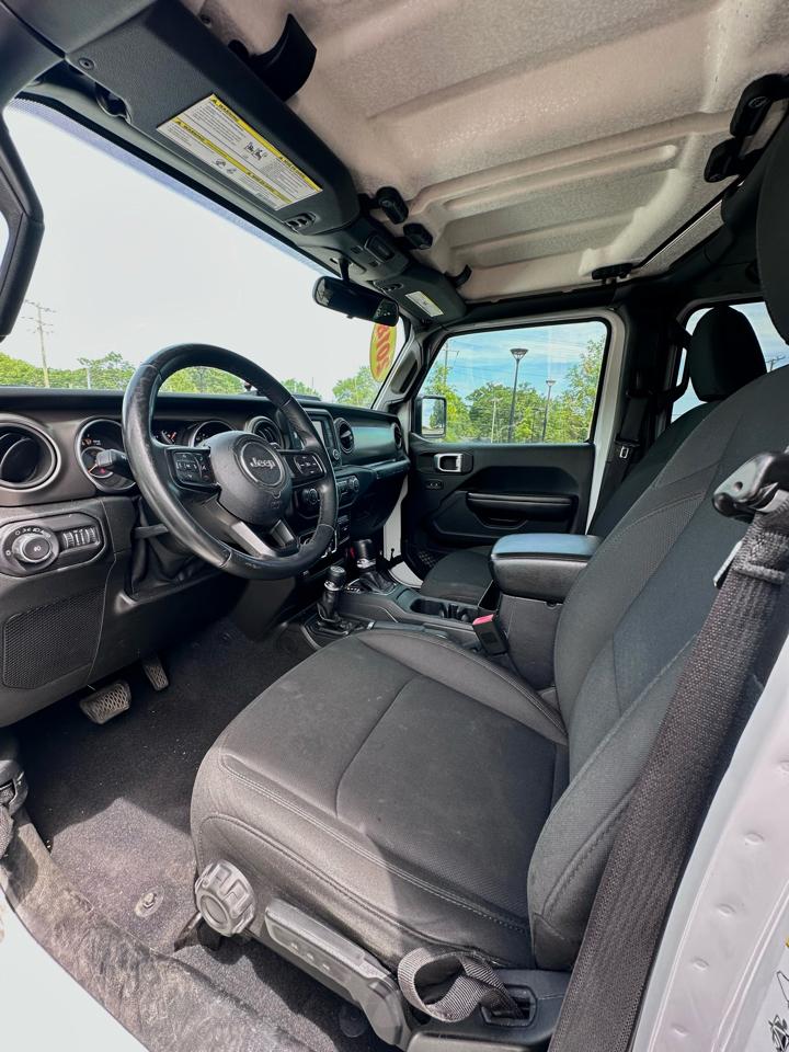 Jeep Wrangler Unlimited Sport 2018