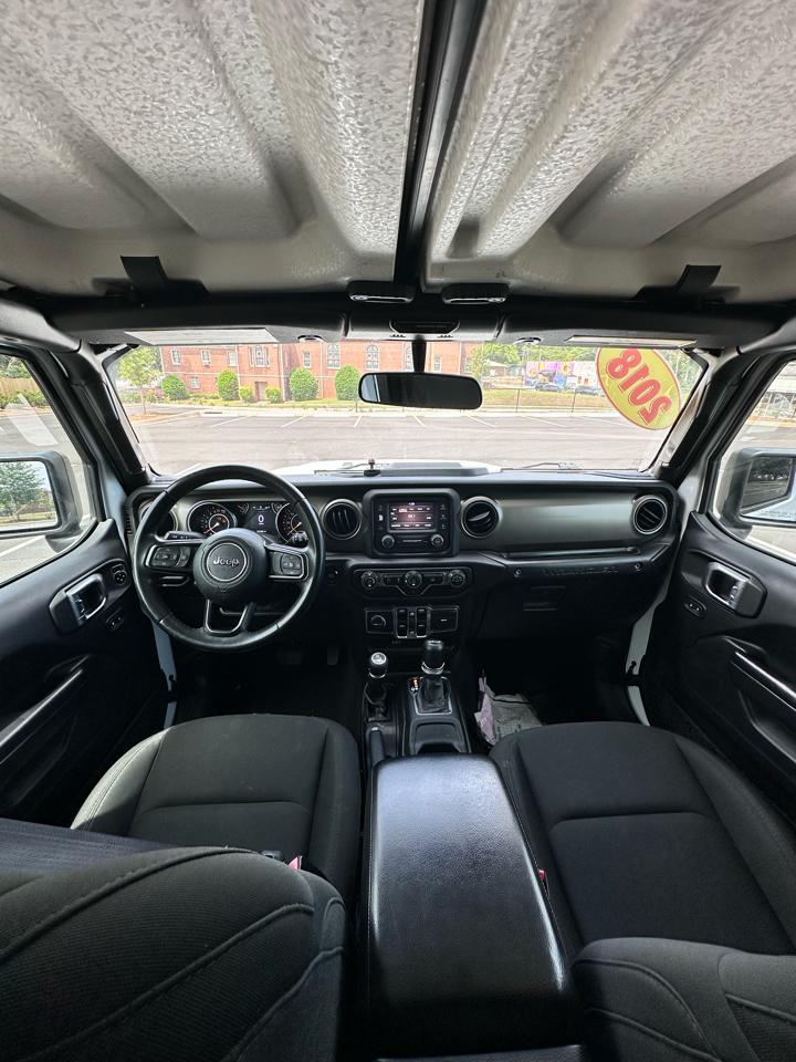 Jeep Wrangler Unlimited Sport 2018