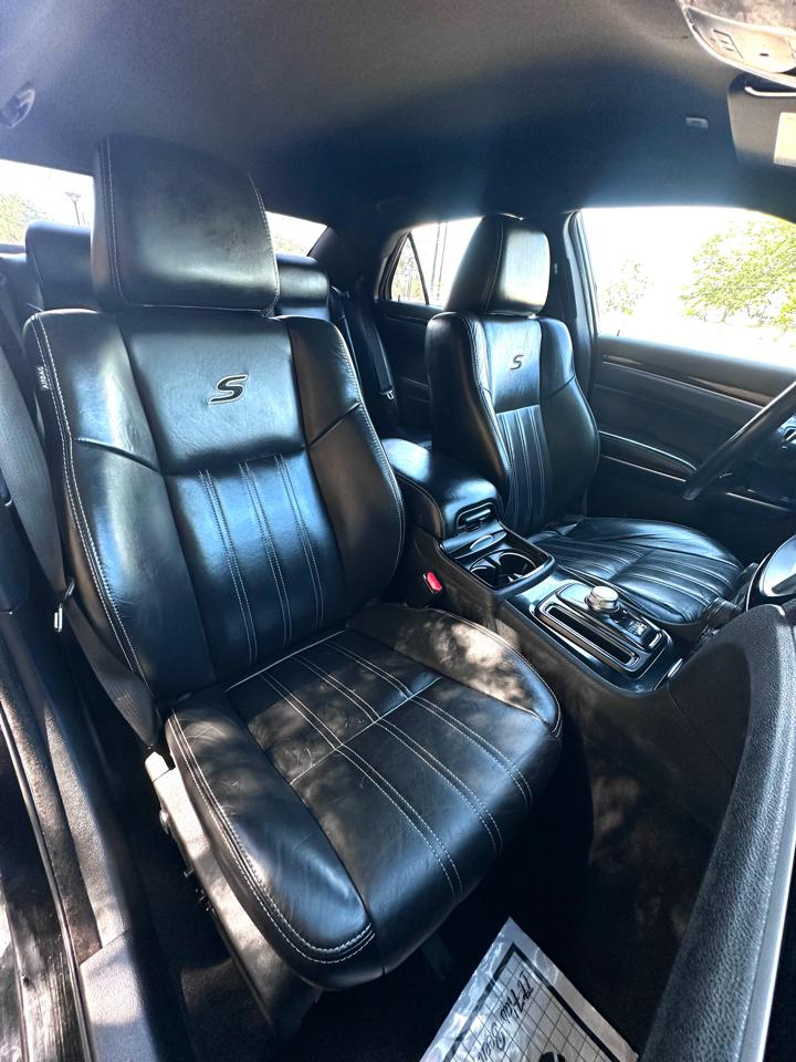 Chrysler 300 S V6 AWD 2020