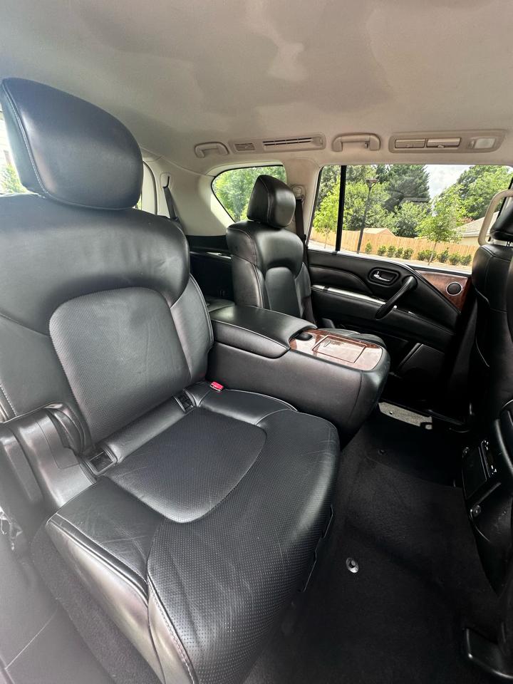 Infiniti QX80 LUXE 2019