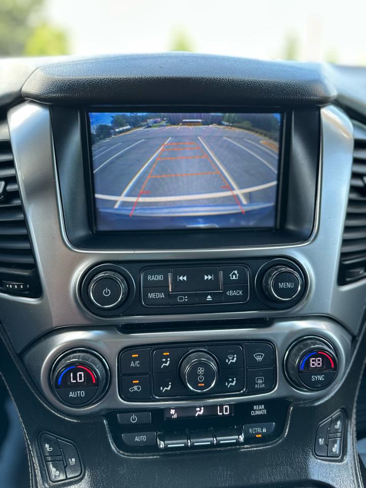 Chevrolet Suburban Premier 4WD 2017