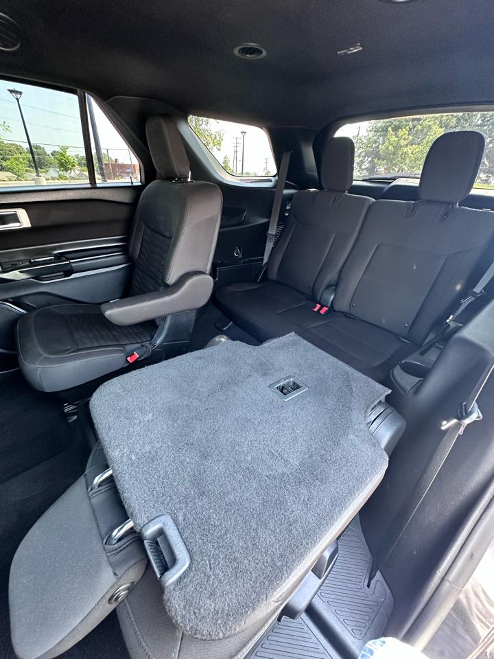 Ford Explorer XLT AWD 2020