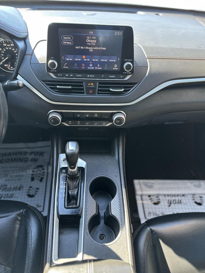 Nissan Altima 2.5 SR 2022