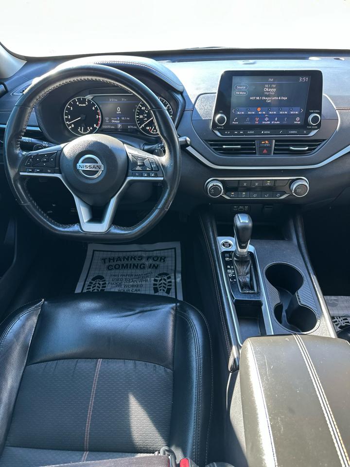 Nissan Altima 2.5 SR 2022