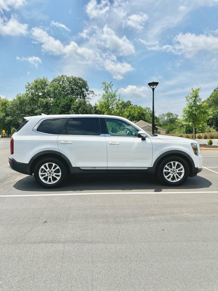 Kia Telluride LX 2020