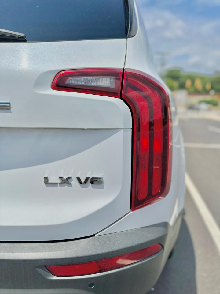 Kia Telluride LX 2020