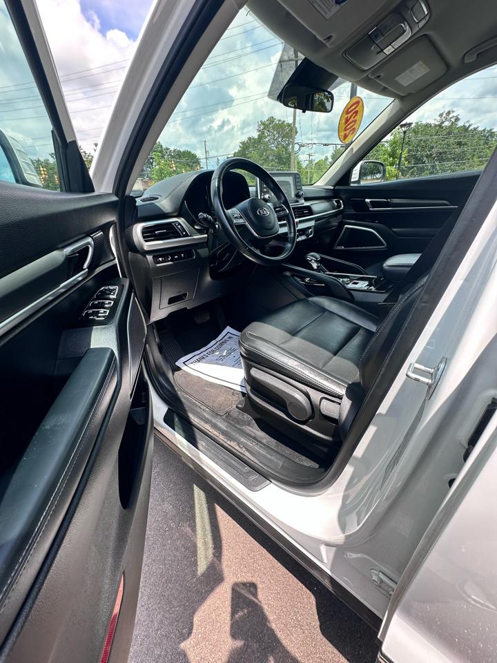 Kia Telluride LX 2020