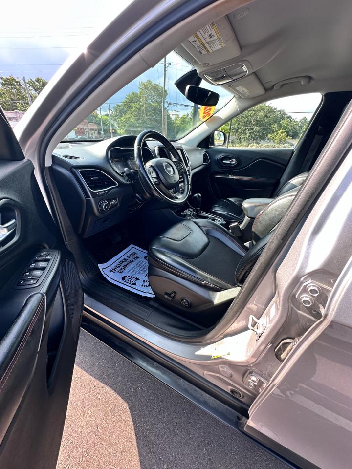 Jeep Cherokee Trailhawk 4WD 2020
