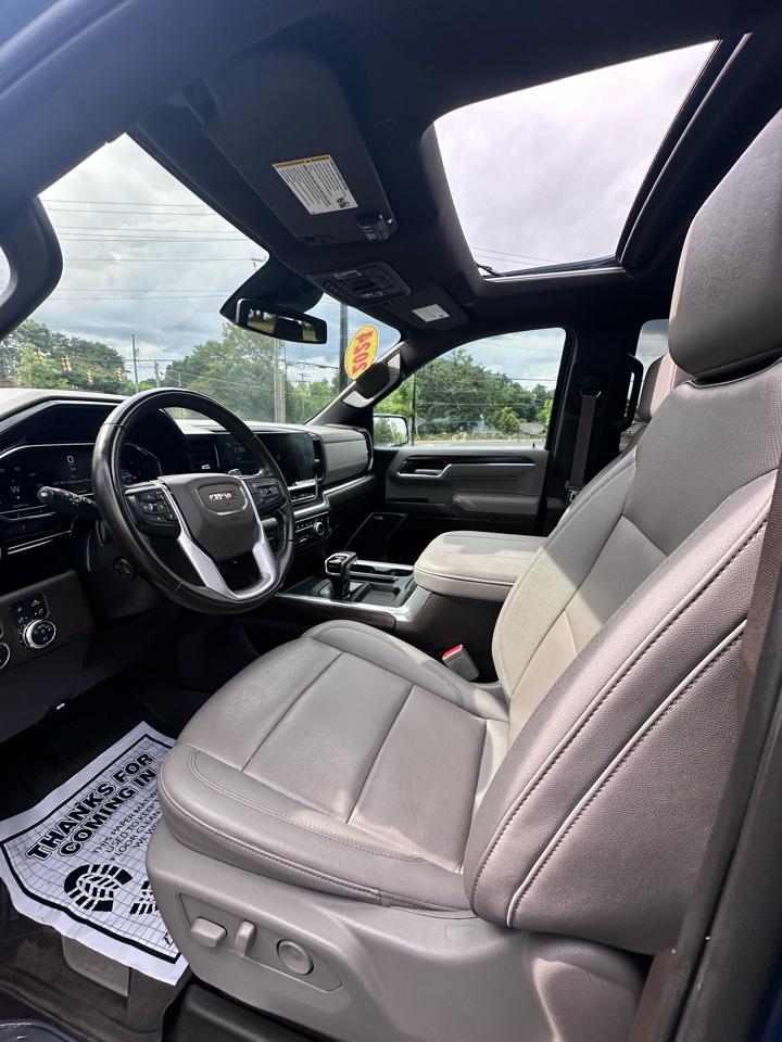 GMC Sierra 1500 SLT Crew Cab 4WD 2024