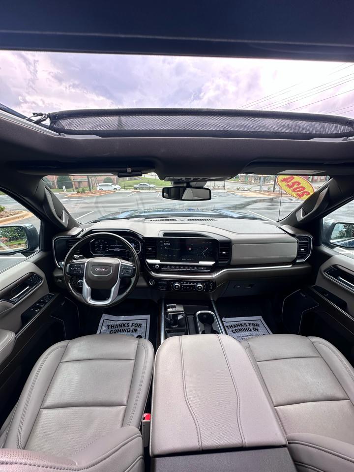 GMC Sierra 1500 SLT Crew Cab 4WD 2024