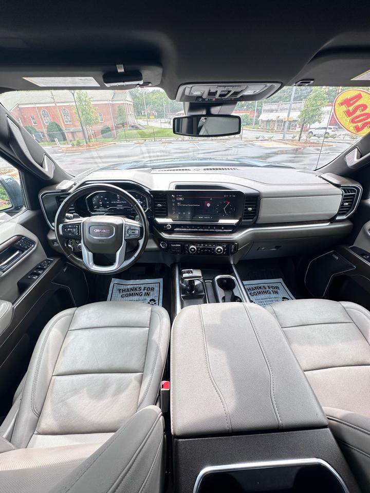 GMC Sierra 1500 SLT Crew Cab 4WD 2024
