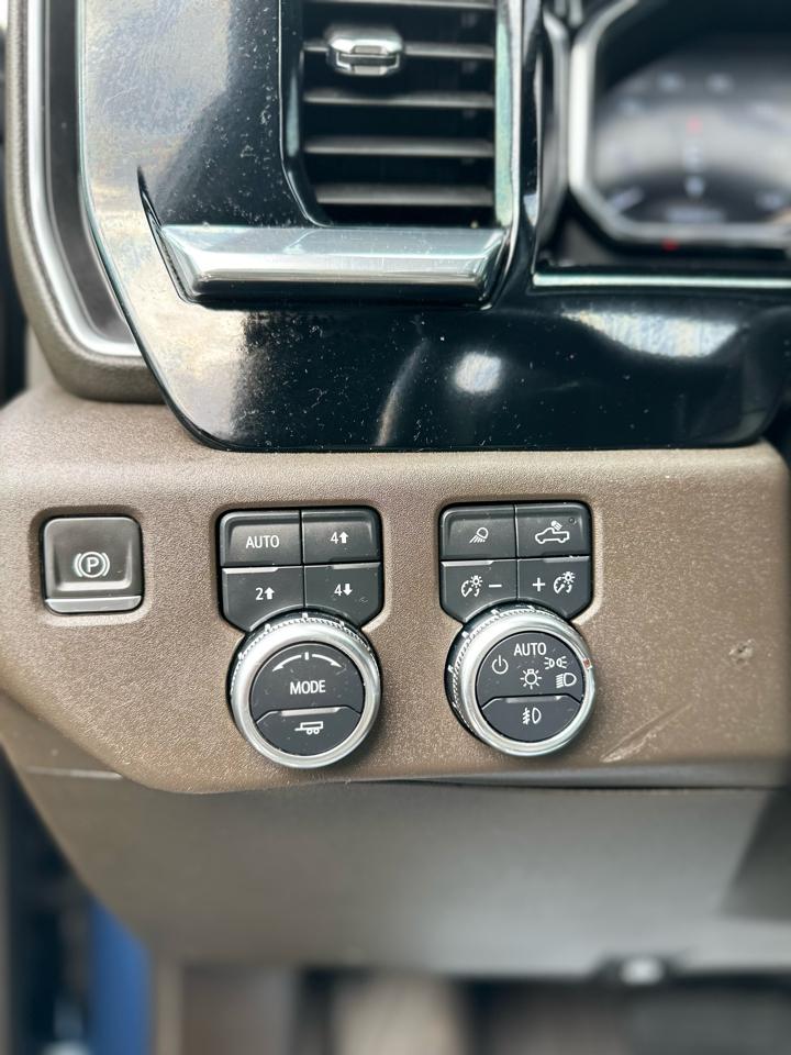 GMC Sierra 1500 SLT Crew Cab 4WD 2024